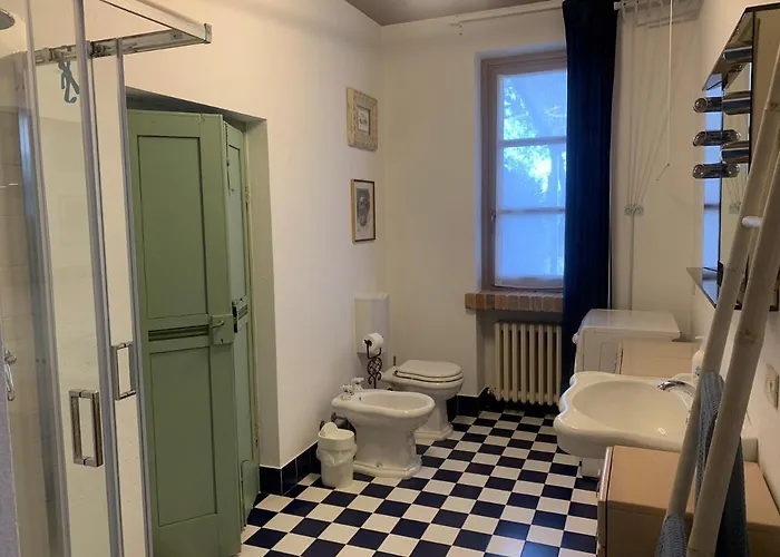 Bottega Di Rosanna Κατάλυμα σε φάρμα Castagnole delle Lanze